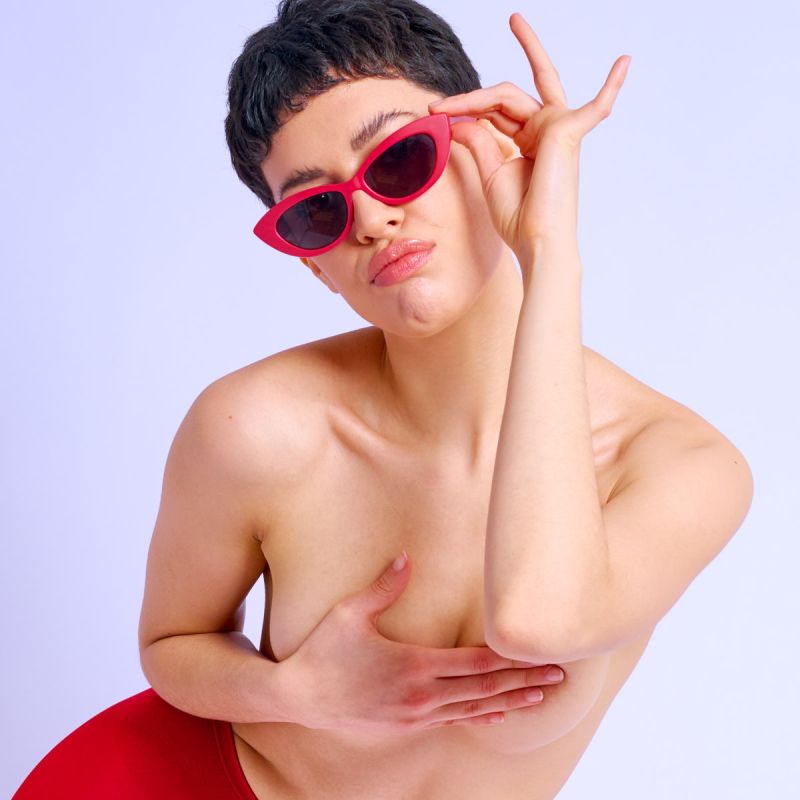 Paula Vergara in Expressions by Kenneth Svendlund