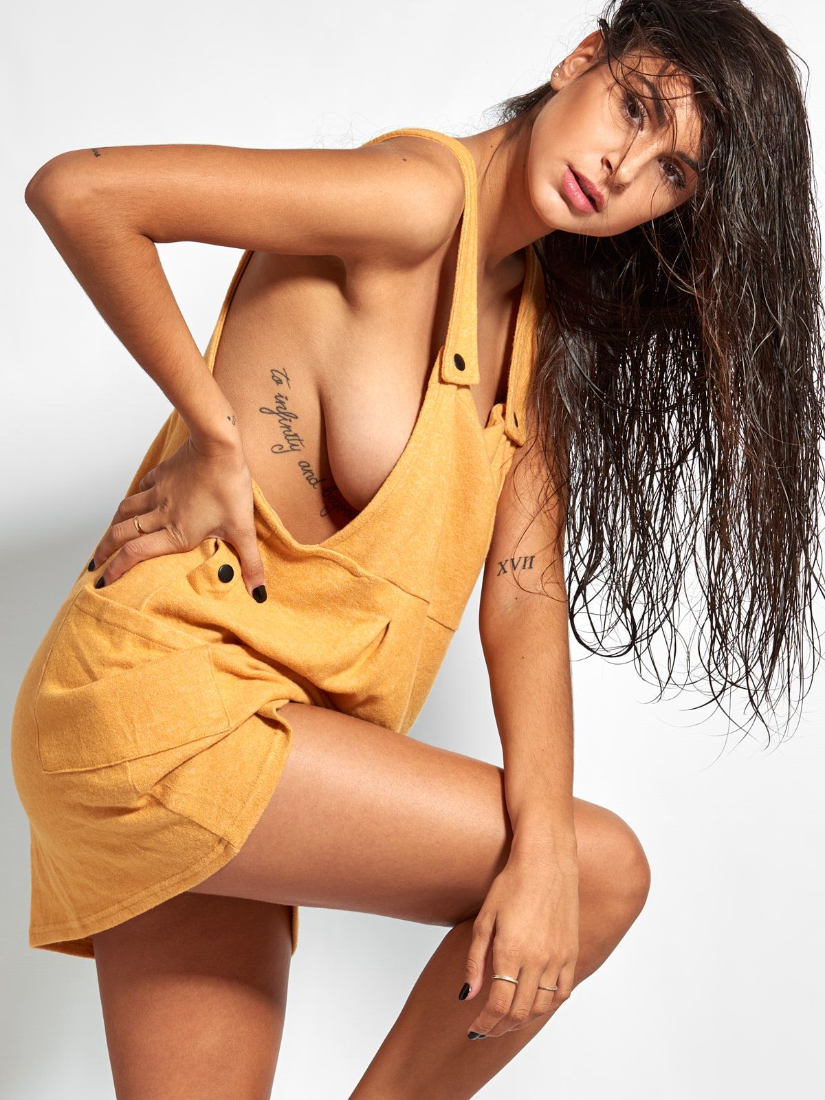 "Bold Yellow" with Ariadna Navarro by Kenneth Svendlund