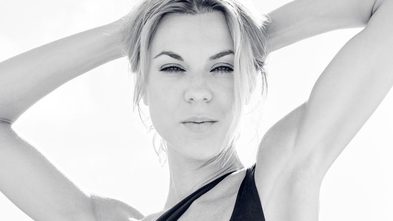 Agata in At the Beach by Kenneth Svendlund