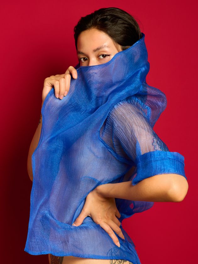 Alexa Cuba in Blue Red by Kenneth Svendlund