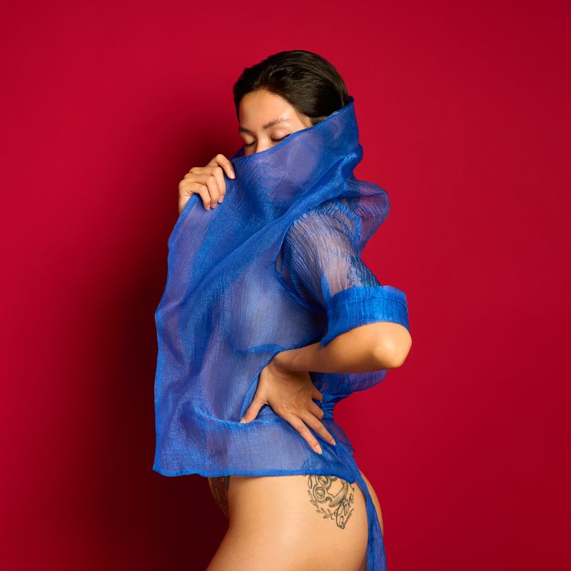 Alexa Cuba in Blue Red by Kenneth Svendlund